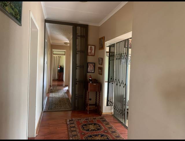 3 BEDROOM HOUSE FOR SALE IN HILLSHAVEN